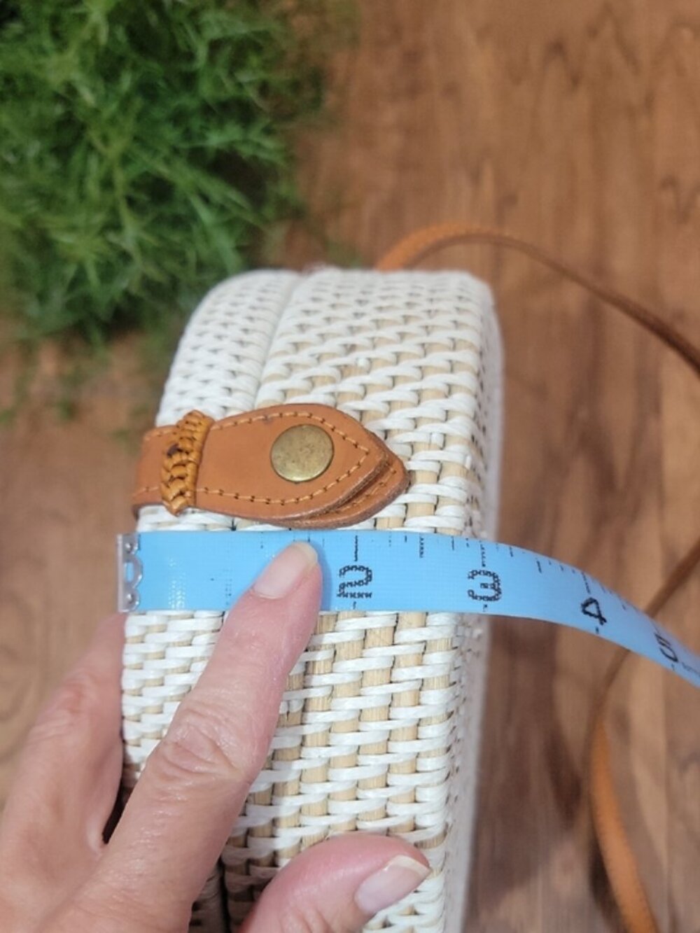 Klara Haloho Hand Crafted Round Rattan Crossbody - Picture 13 of 14